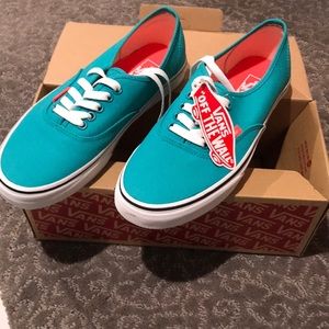 Women’s vans